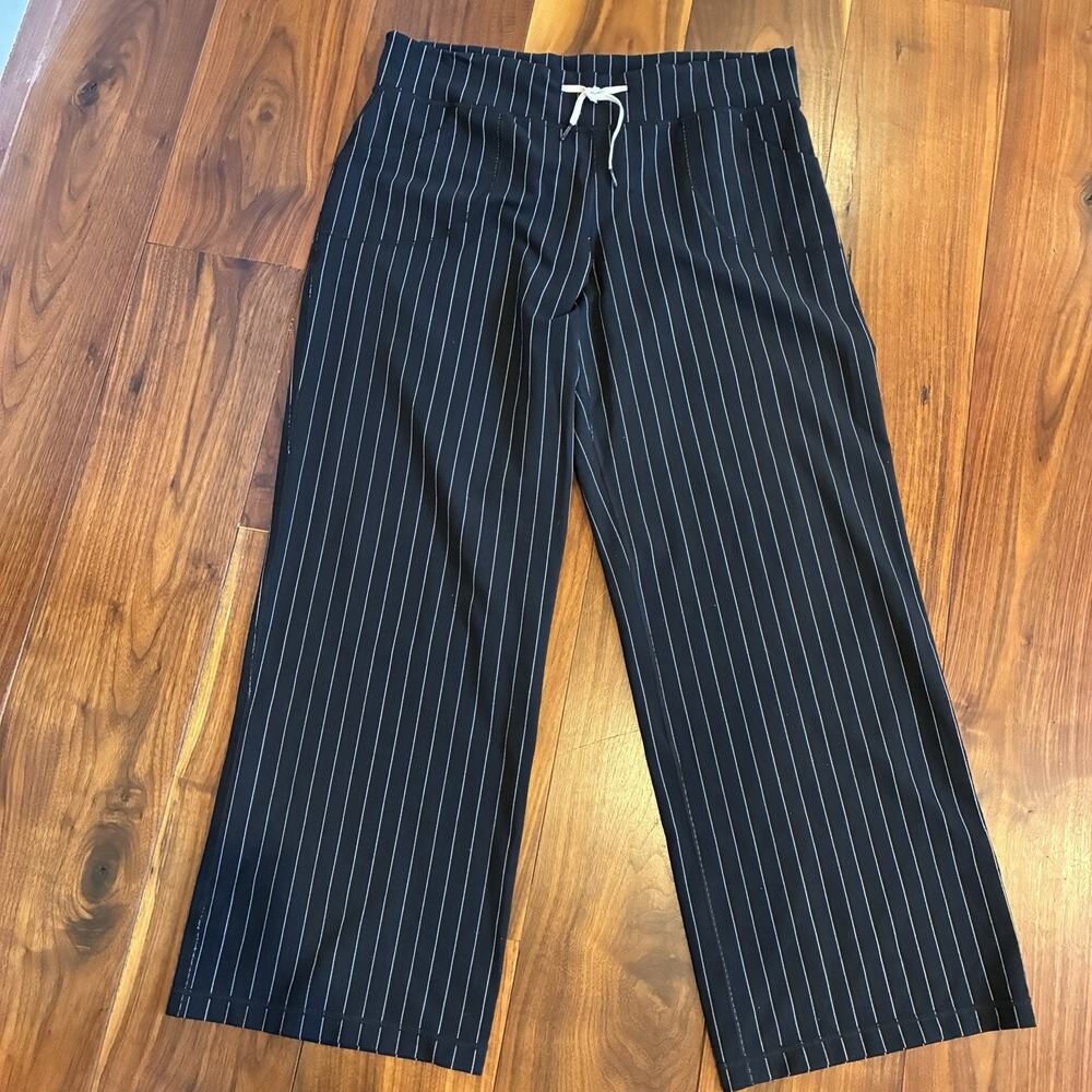 Vintage Lululemon Black / White Pinstripe Wide Leg Yoga Pants Size 12 Reg